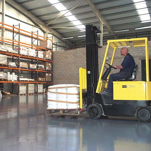 Peinture de sol Protèg'plus antidérapant - bicomposante à base de résine polyaspartique - 2,5L_1