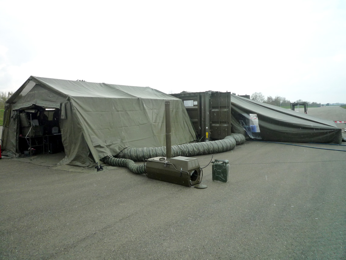 Unité mobile de décontamination CERPE - 20 pieds à haute résistance mécanique - Transport terrestre et maritime avec 8 coins ISO_2
