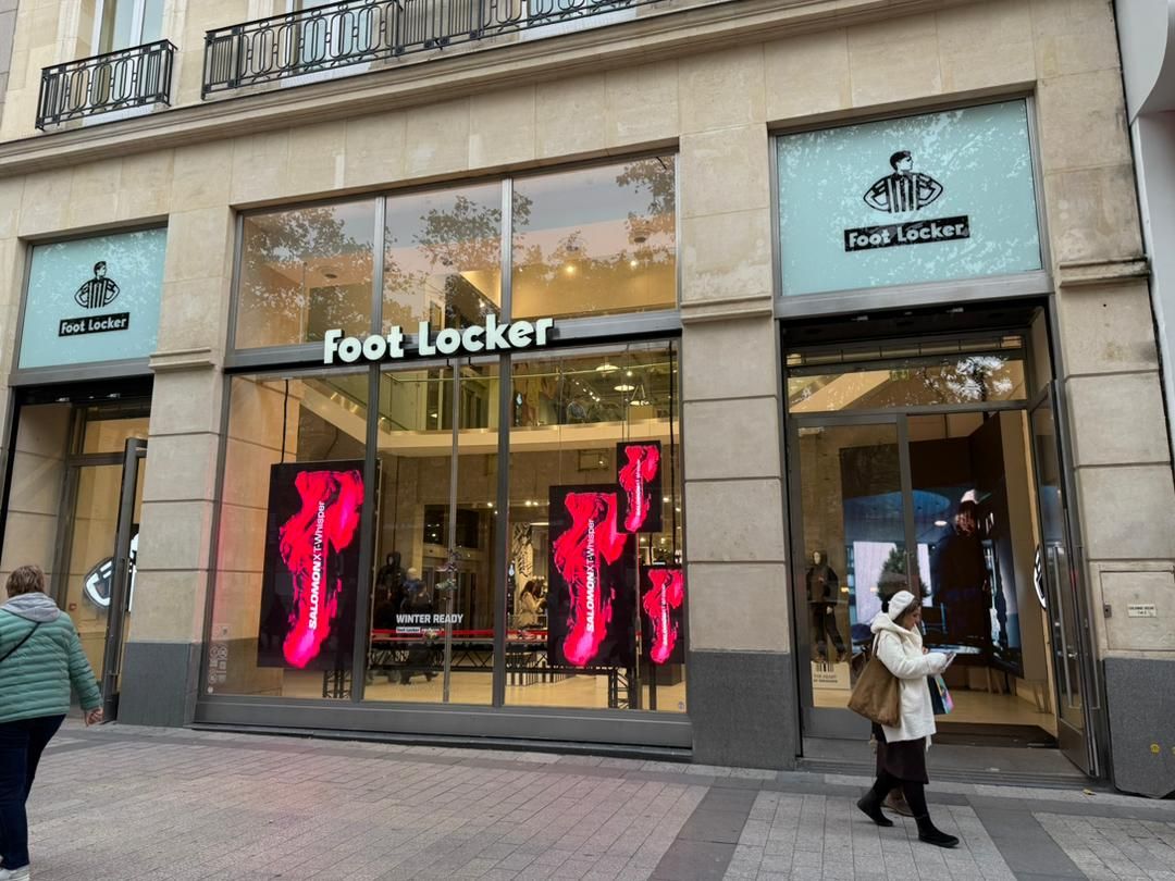 Ecran vitrine Professionnel Multimédia Haute Luminosité_1