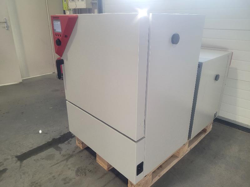 Incubateur / étuve réfrigéré BINDER KB-115 avec convection forcée 100°C_1