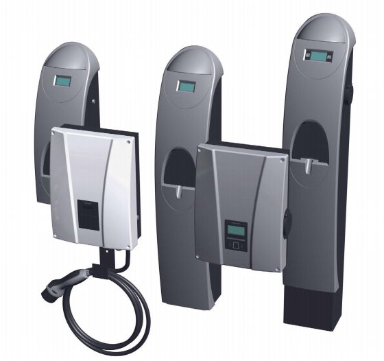 IngeREV City CG132 et CG332 - Bornes de recharge pour voitures électriques - Ingeteam - Puissance 7,4 à 22 kW - Design attractif et protection anti-vandalisme_1