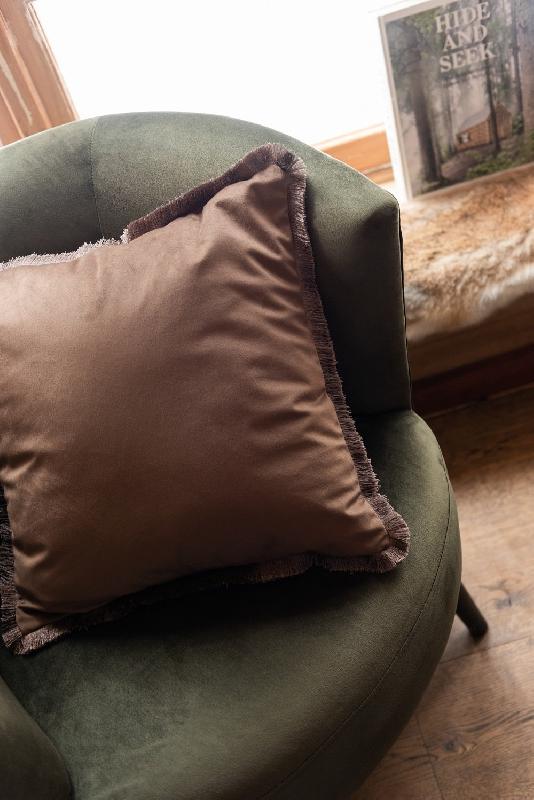 Fauteuil Dulzura - Structure en bois antique et revêtement textile vert - Dimensions L80 x H75 x P70 cm_1