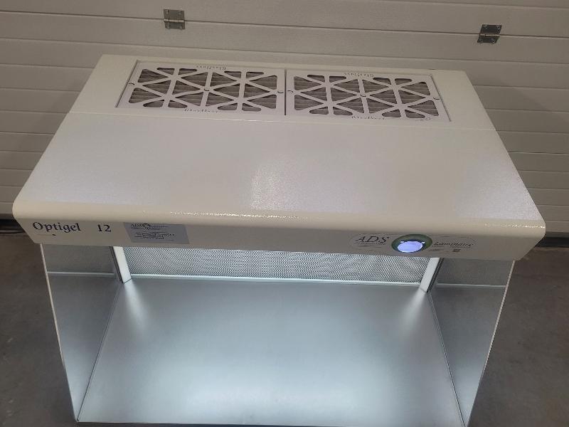 Hotte à flux laminaire horizontal OPTIGEL 12 ADS LAMINAIRE_1