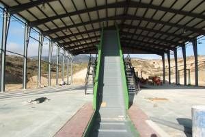 - Bandes transporteuses métalliques Javisa - épaisseur de tôle 3 à 6 mm - largeurs jusqu'à 3000 mm et inclinaison jusqu'à 45°_2