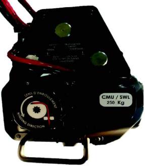 Potence de levage électrique pour véhicule utilitaire léger - capacité 250 kg - treuil Warn 12V - Arkane_1