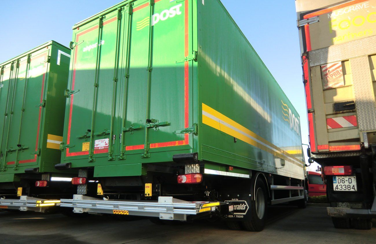 ZSS 150/200/250 - Hayon élévateur HIAB Zepro - Levage 1500 à 2500 kg - Aluminium et acier, montage sous camion_2