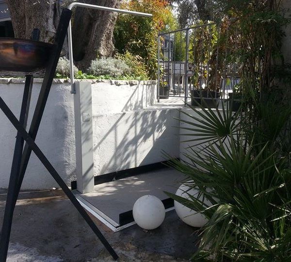 Elevateur escamotable max 75 cm : xslim_1