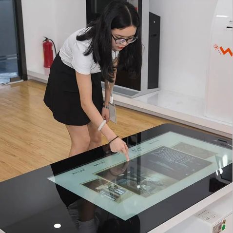 Tables tactiles - ker - 43 pouces_1