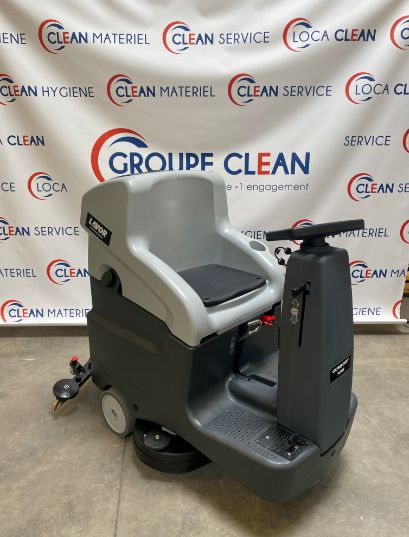 Autolaveuse autoportée neuve LAVOR XXS 66 - Groupe Clean - Compacte et ergonomique pour surfaces jusqu'à 6000m²_1