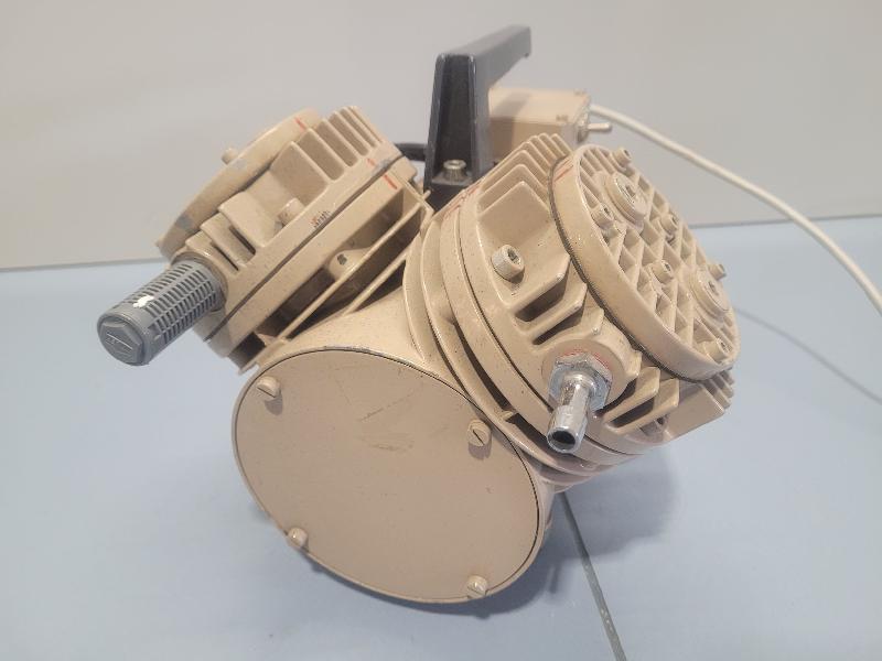 Pompe à vide KNF N035.3  AN.18_1