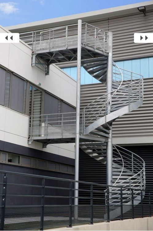 Escalier hélicoïdal Ysotube - Ysofer Esca - Passage 1UP ou 2UP - Utilisation extérieure - Finitions variées_1