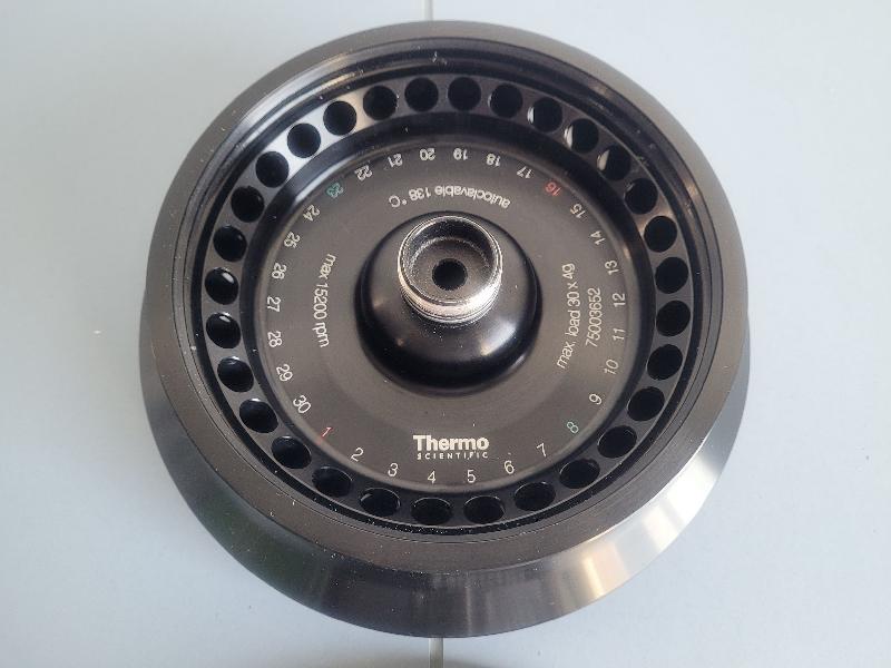 Rotor angulaire fixe pour centrifugeuse Nr.75003652 THERMO SCIENTIFIC_1