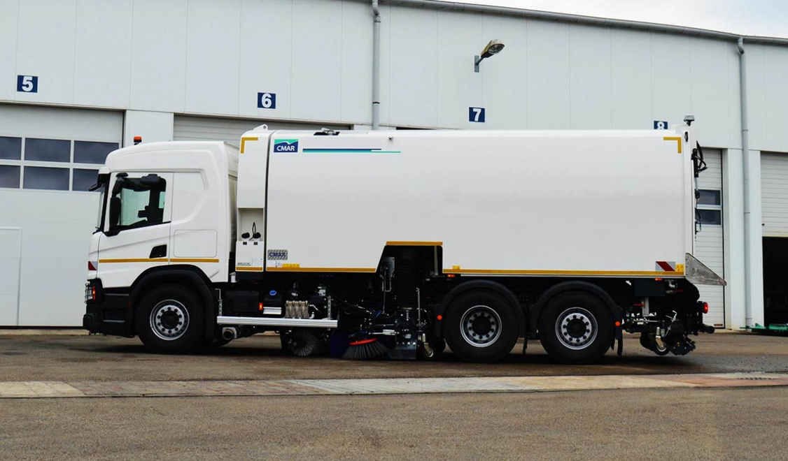 Balayeuse châssis TP Brock VS 12 - CMAR avec cuve de 12m³ et système de lavage haute pression premium_1