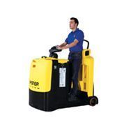 Lo5.0-7.0t - tracteur logistique - Hyster - modèles LO5.0T et LO7.0T - capacité de remorquage jusqu'à 7000 kg_1