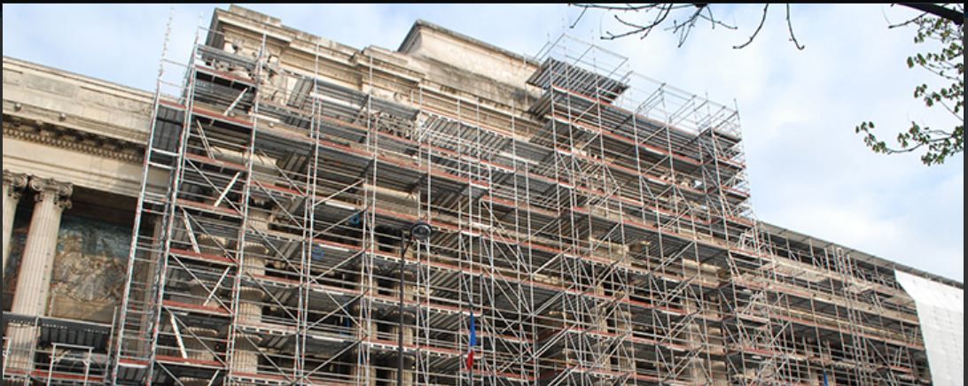 Échafaudage sur console universel LightWeight - Galvanisé, modulaire et haute performance - Layher_1