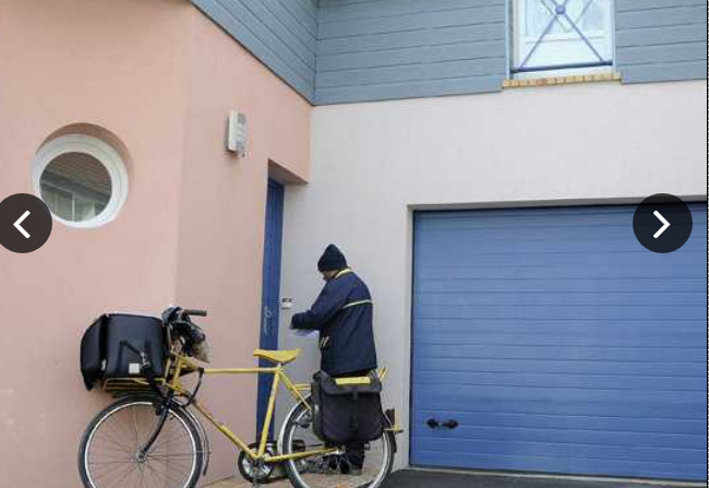 Porte de garage sectionnelle Miami - motorisée, ouverture plafond, acier, hublot, isolation thermique, étanchéité à l'air_1