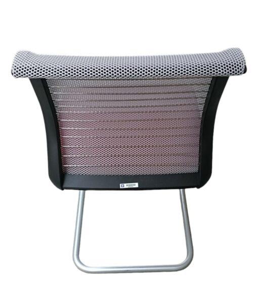 Chaise visiteur Think Steelcase d'occasion - ergonomique - dossier en maille - structure en acier chromé_1