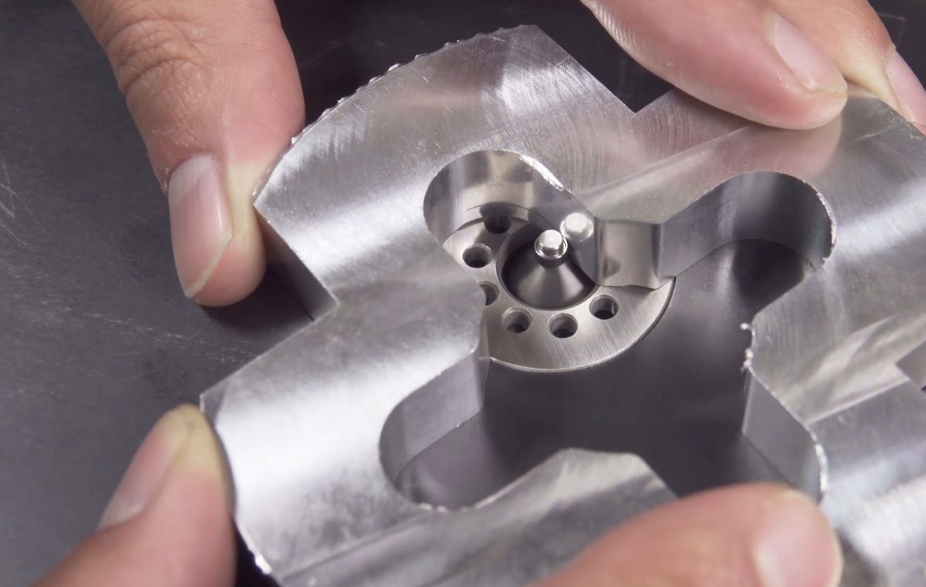 Ébavureuse pour les contours et arête stationnaires - Speedy Kontur 270-K / 320-K / 270-KSL / 320-KSL_1