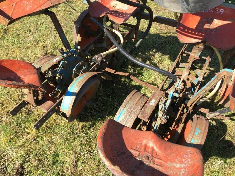 Planteuse maraîchère / légumière SuperPrefer 2 rangs - Occasion - Distance entre rangs réglable - Modèle E003530_1