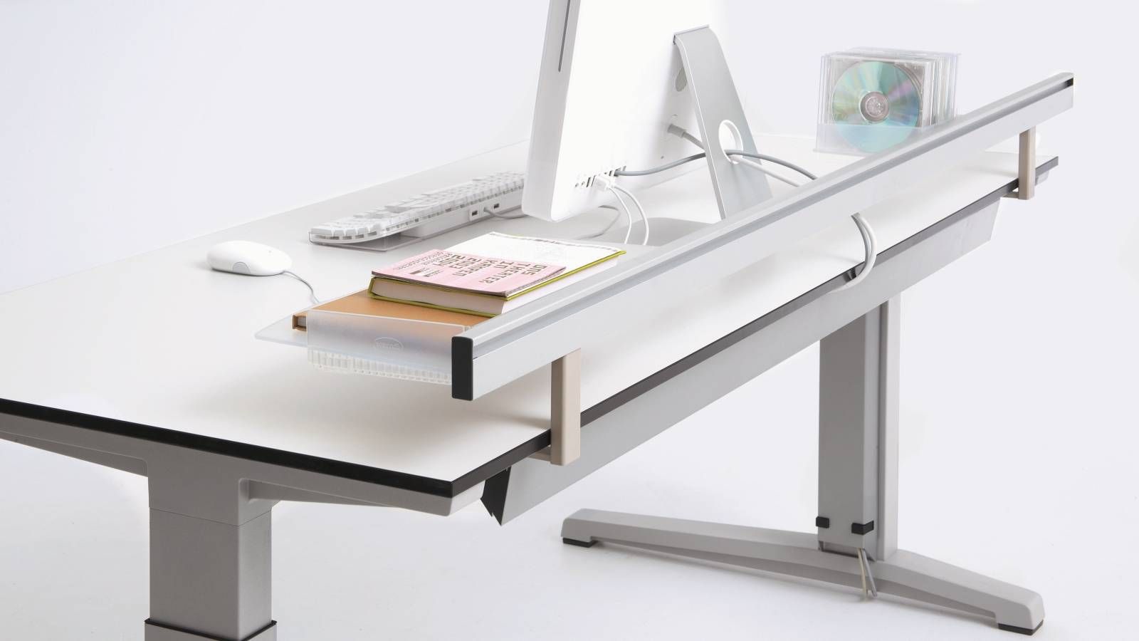 Bureau droit assis/debout Steelcase avec 4 amplitudes de hauteur et design ergonomique - Activa_1