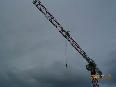 Grue à tour saez s-60_1