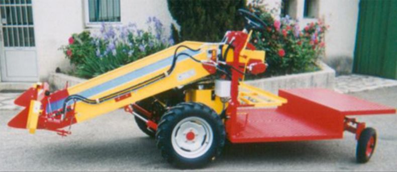 Récolteuse automotrice rjp n°1 - autran & mab - moteur 18 cv - largeur de travail 0.80 à 1.80 m_1