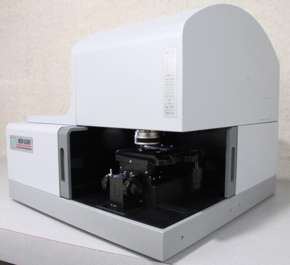 Microscope UV-VIS/NIR MSV-5200 - spectrophotomètre avec détecteurs PMT et PbS, longueur d’onde 200-2700 nm_1