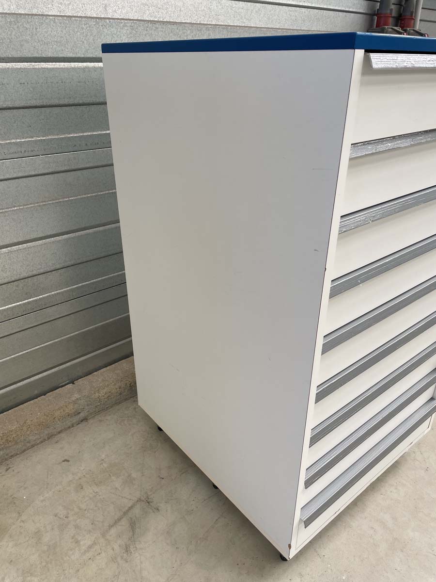 Meuble d'occasion de laboratoire avec tiroirs - ATEX - 9 tiroirs sur pieds métal - P21081148_1