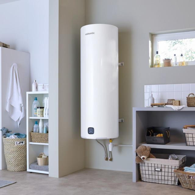 Chauffe-eau électrique connecté Aquéo ACI Hybride vertical mural 150L - Atlantic - 154116_1