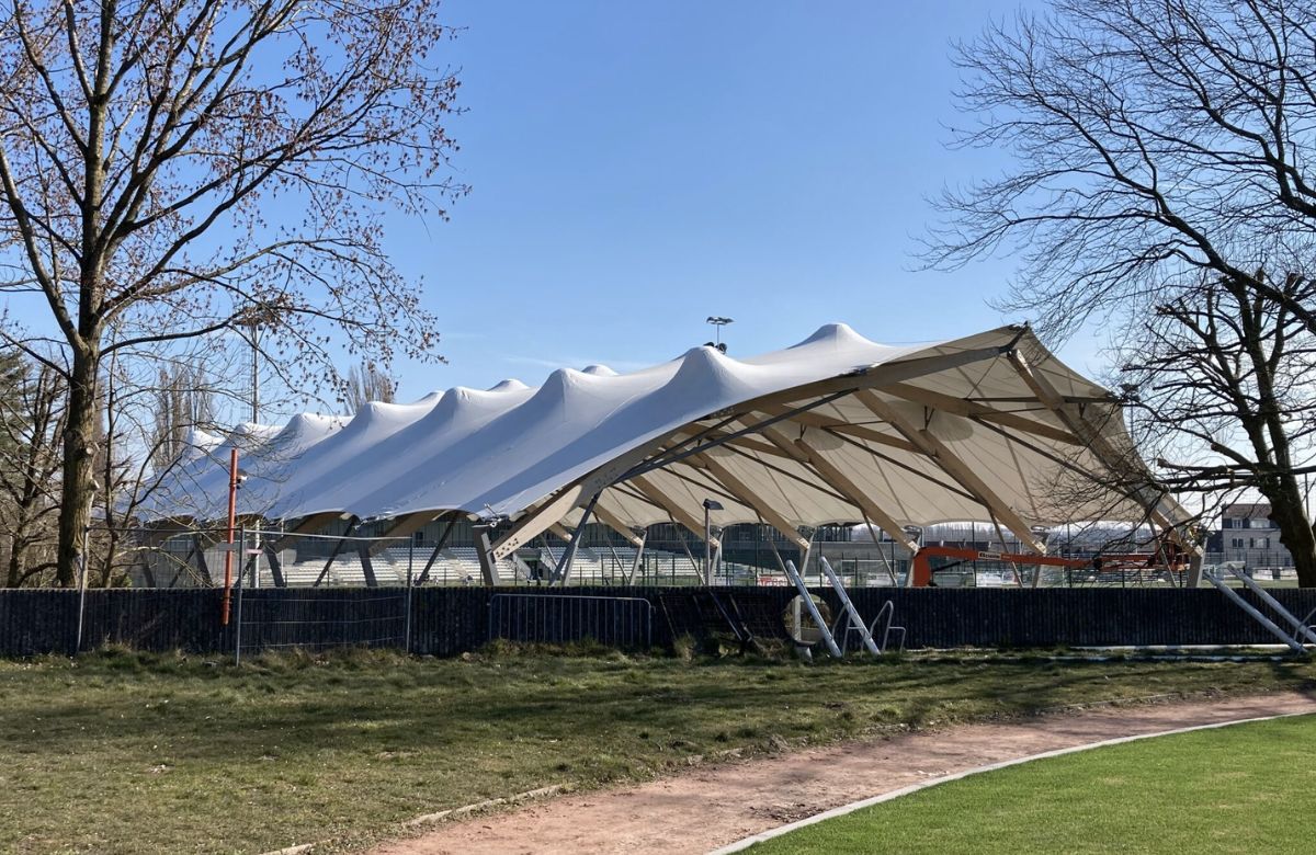 Couverture - Terrain Sport_2