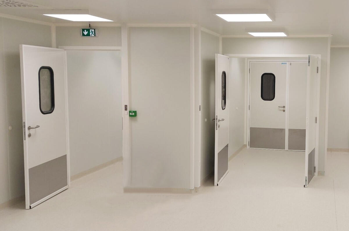 Porte de chambre froide sur-mesure, économique, adaptée aux besoins usuels des petits projets - XPRESS - COLDKIT PORTISO_1