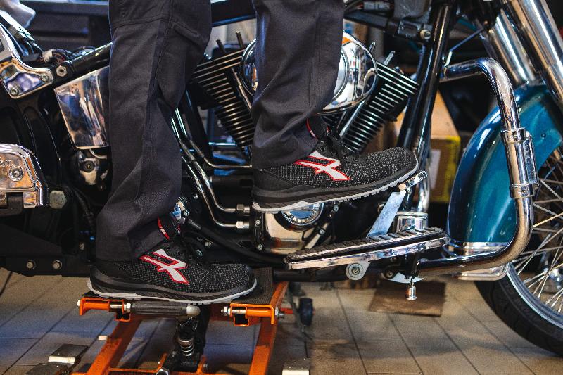 Chaussures de sécurité basses Lisbona - Réf: UPRI21074 - Embout composite Airtoe - Semelle anti-perforation et antidérapante_1
