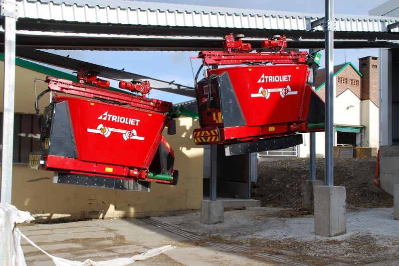 Triomatic hp robot - distributeur d'aliment pour bovin - trioliet - 3 m³_1