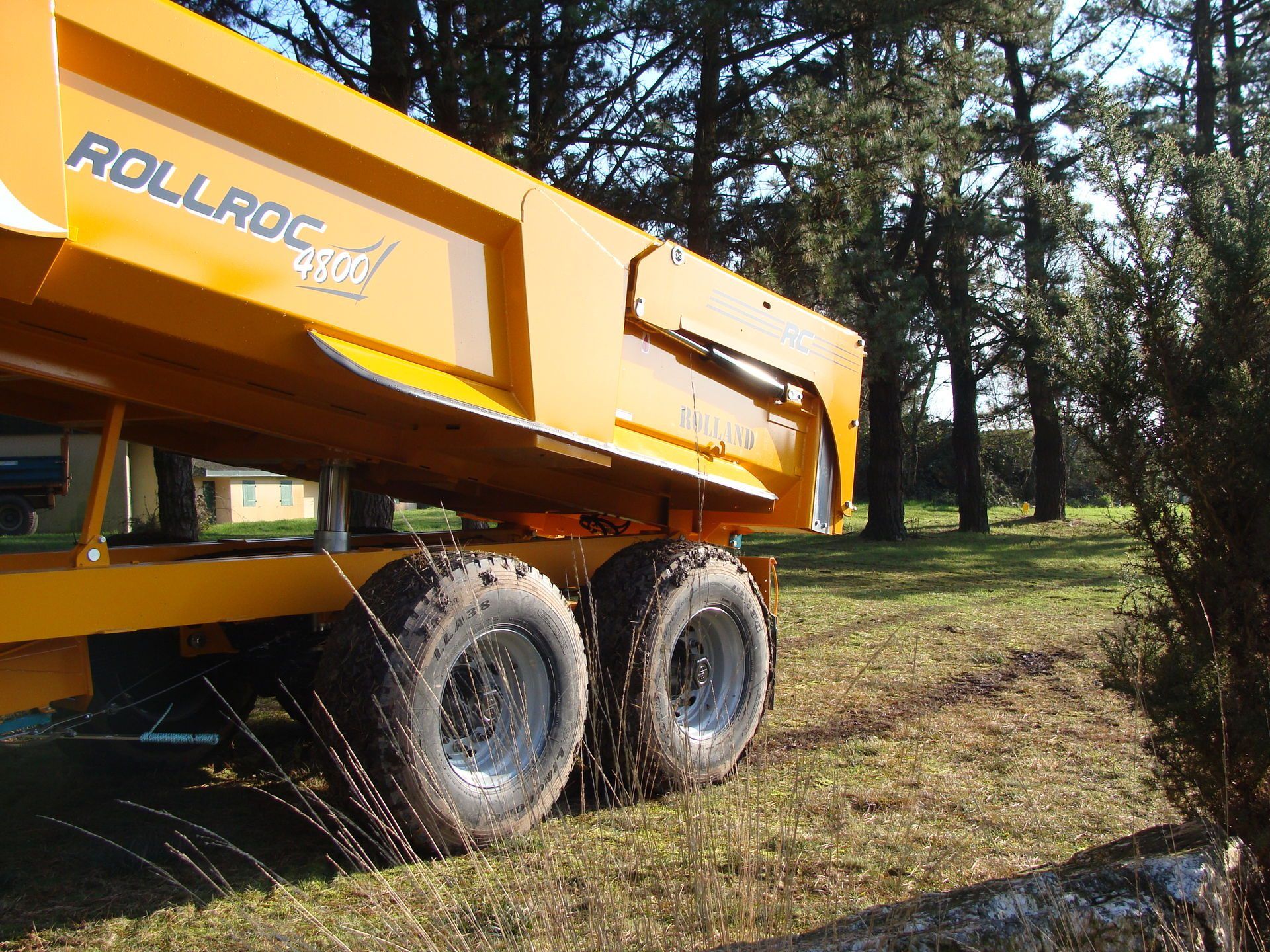 Châssis en profilés UPN soudés de la benne Rollroc 4800