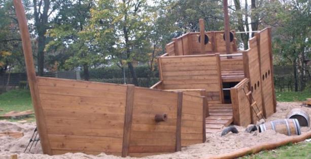 Structure de jeu bateau en robinier - Alveth 8038424 - Hags - Pour enfants 3 à 12 ans - 13200x3800x4600 mm_1