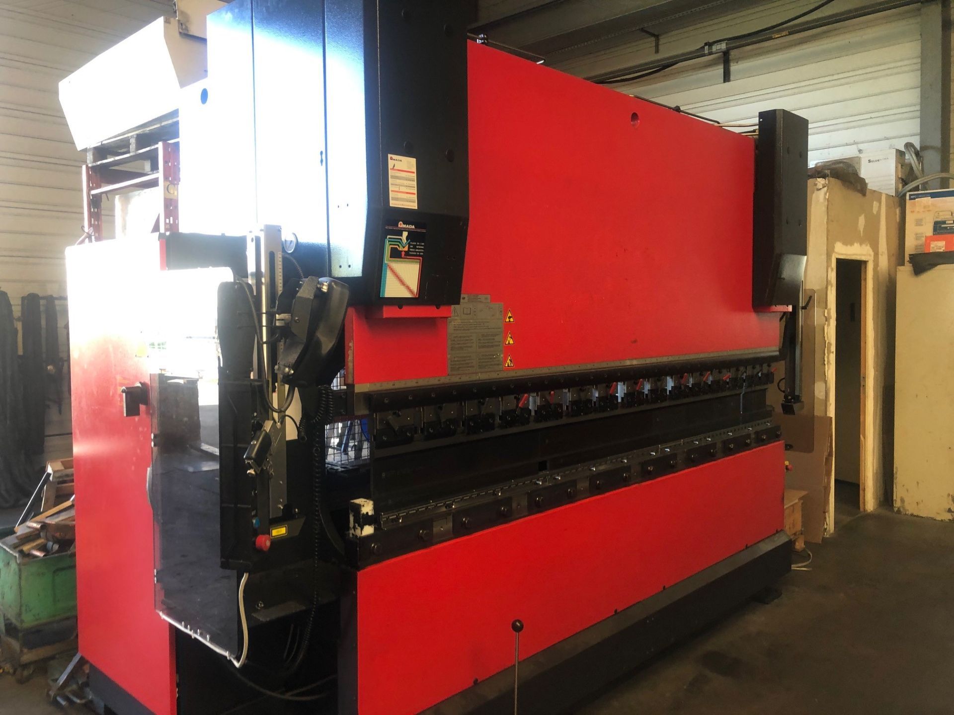 Presse Plieuse AMADA HFT 3000 x 100T occasion réf3378_1