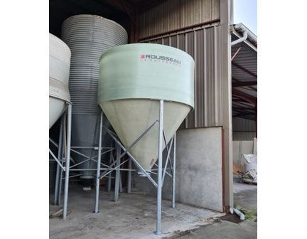 Silo d'aliment d'élevage incolore à ouverture totale - Capacité 9 à 16m3 - Ø2325_1