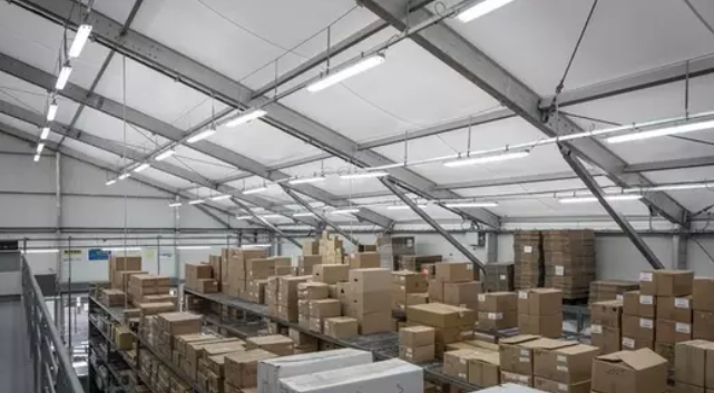 Entrepôt de stockage démontable pour marchandises ou matériel - En location ou en vente selon vos besoins_1