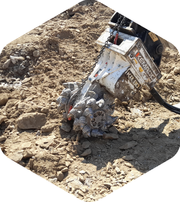 Fraise de terrassement à tambour pour terrassements, démolition, tranchées - 