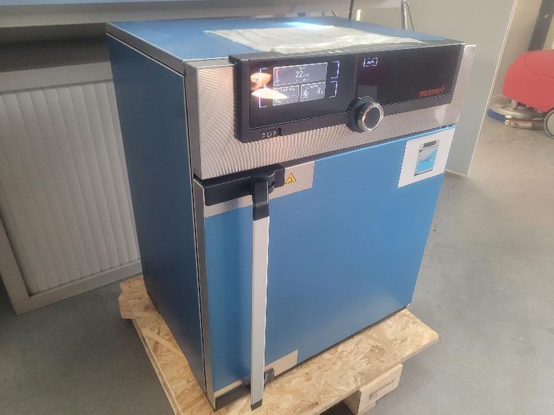 Incubateur / étuve MEMMERT UN 30 avec convection naturelle 300°C_1