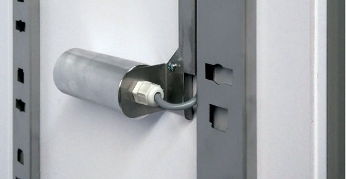 MFZ1500PPTS - Armoire frigorifique 1355L - contrôle électronique et finition antibactérienne_1