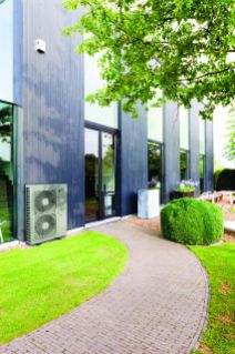 FNA-A9 / RZQG-L(8)Y1 - Groupes de climatisation & unités extérieures Daikin - efficacité optimale et technologie avancée_1