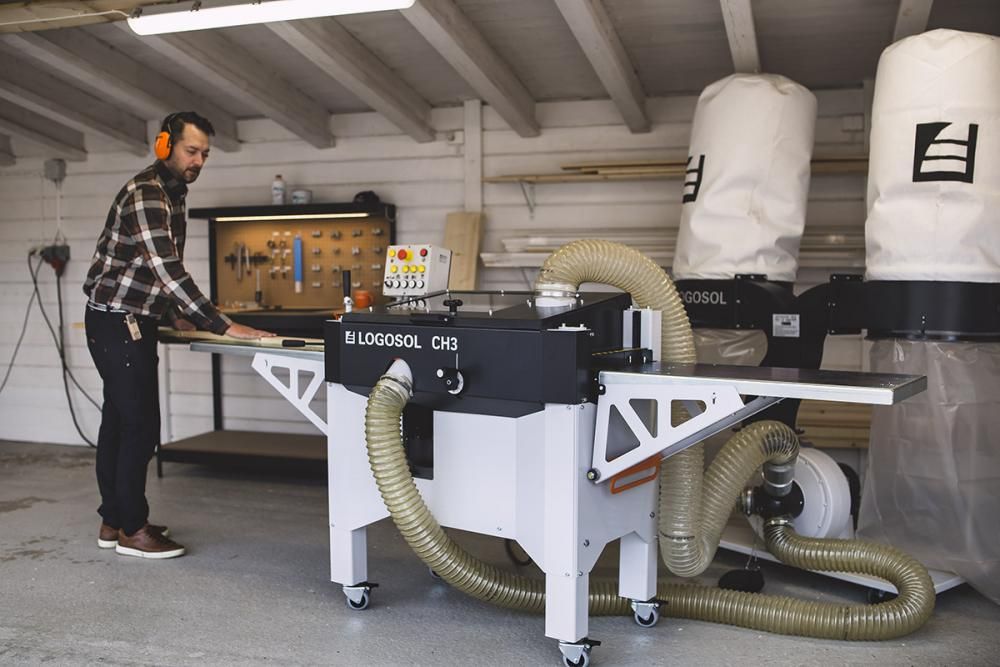 Raboteuse professionnelle pour moulures et lambris Logosol CH3