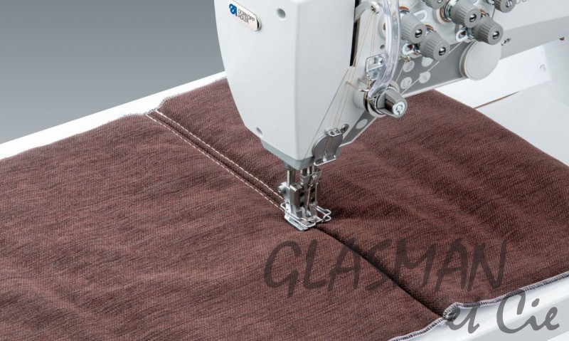 Machine à coudre industrielle triple entrainement Durkopp ADLER 1767-180142 - Type de point Noué (301)_1