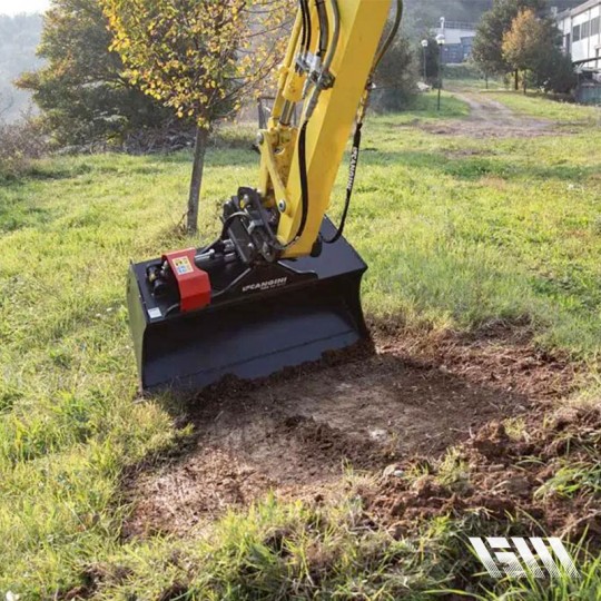 Godet de curage adapté pour pelle et mini-pelle