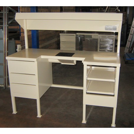 Aménagement de postes de travail sur-mesure - meubles acier avec tiroirs et rangements adaptés_1