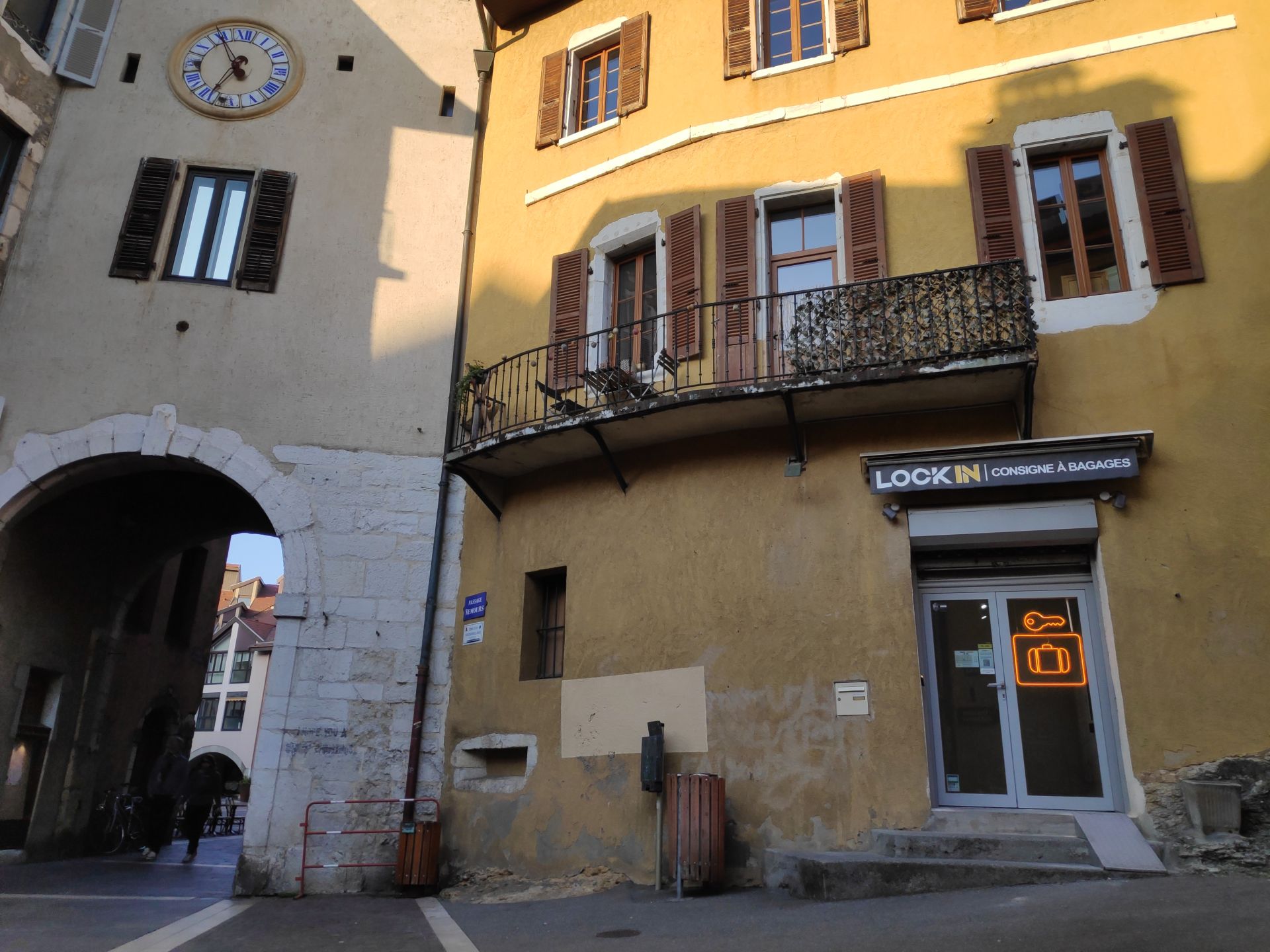 Consigne à bagages - conciergerie airbnb_1