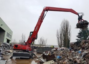 M40 pelle de manutention - 40 tonnes - portée maximale 12,7 à 16 m - moteur 210 kW_1