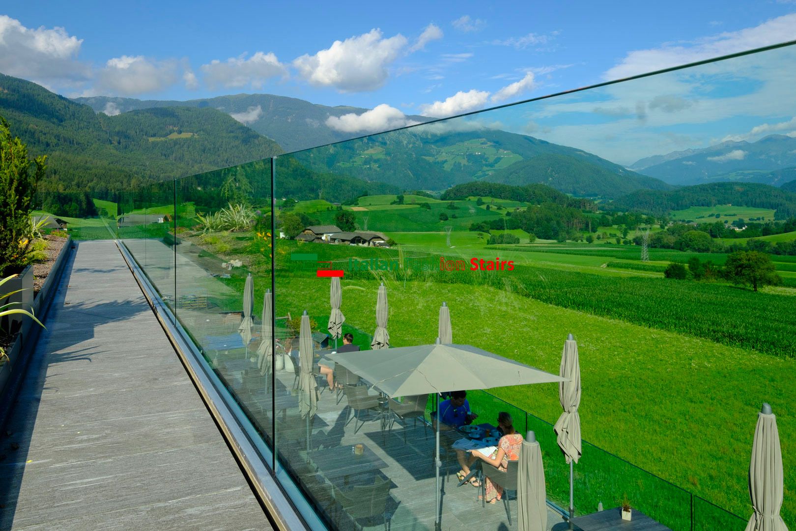 T-e-glass - garde-corps en aluminium avec verre tempéré et feuilleté 10+10 - Italian Fashion Stairs_1