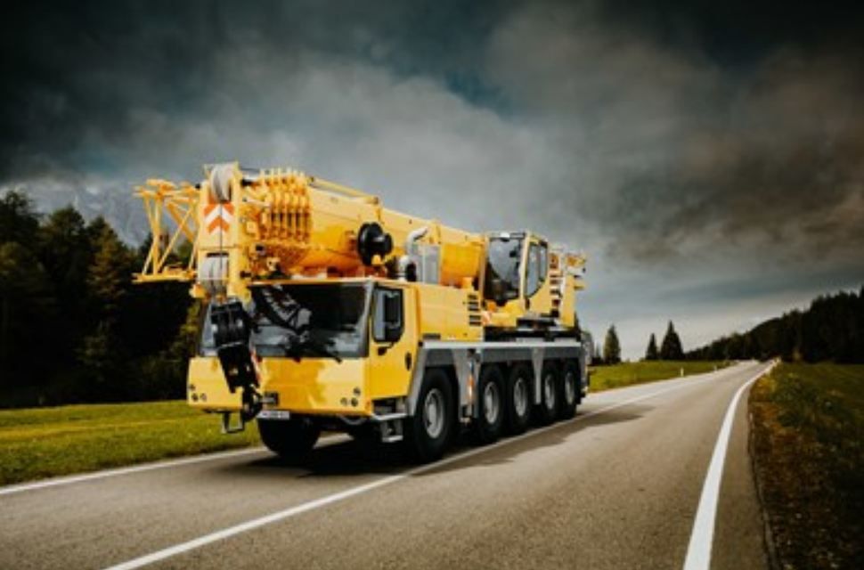 Ltm 1110-5.1 grues automotrices - liebherr - capacité de charge max 110 t_1